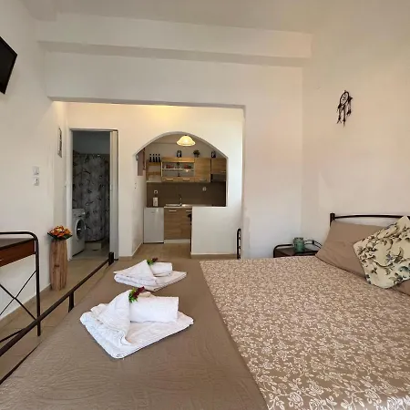 Chrysa's Seaview Apartment *